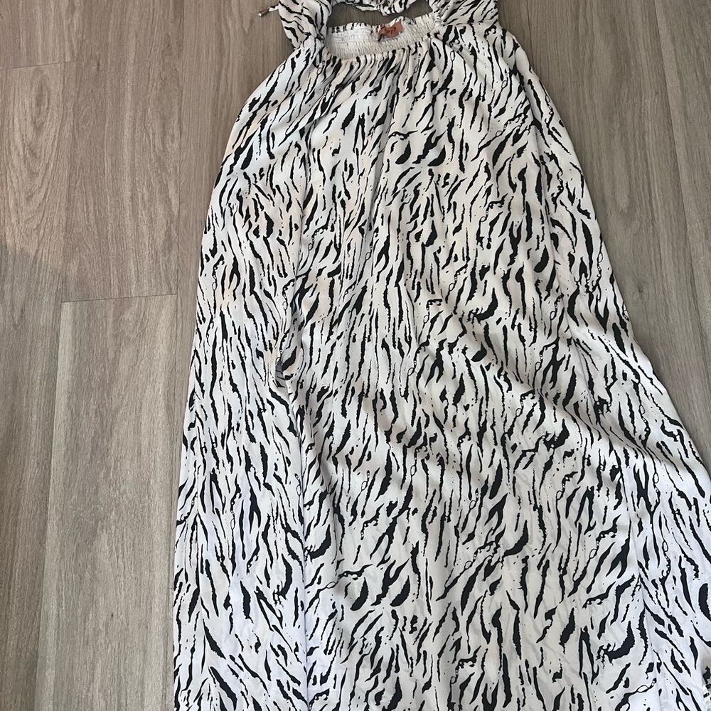 Zebra Print Maxi Cutout Halter Dress Size Medium - Picture 3 of 16